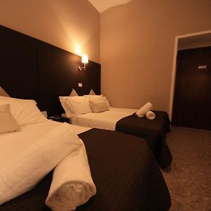 Kamer met een King Size Bed